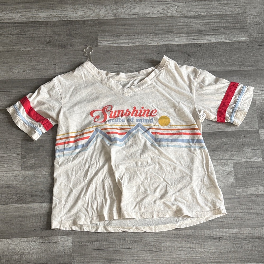 SO White 'Sunshine State of Mind' Graphic Tee with Red, Blue and Yellow Print